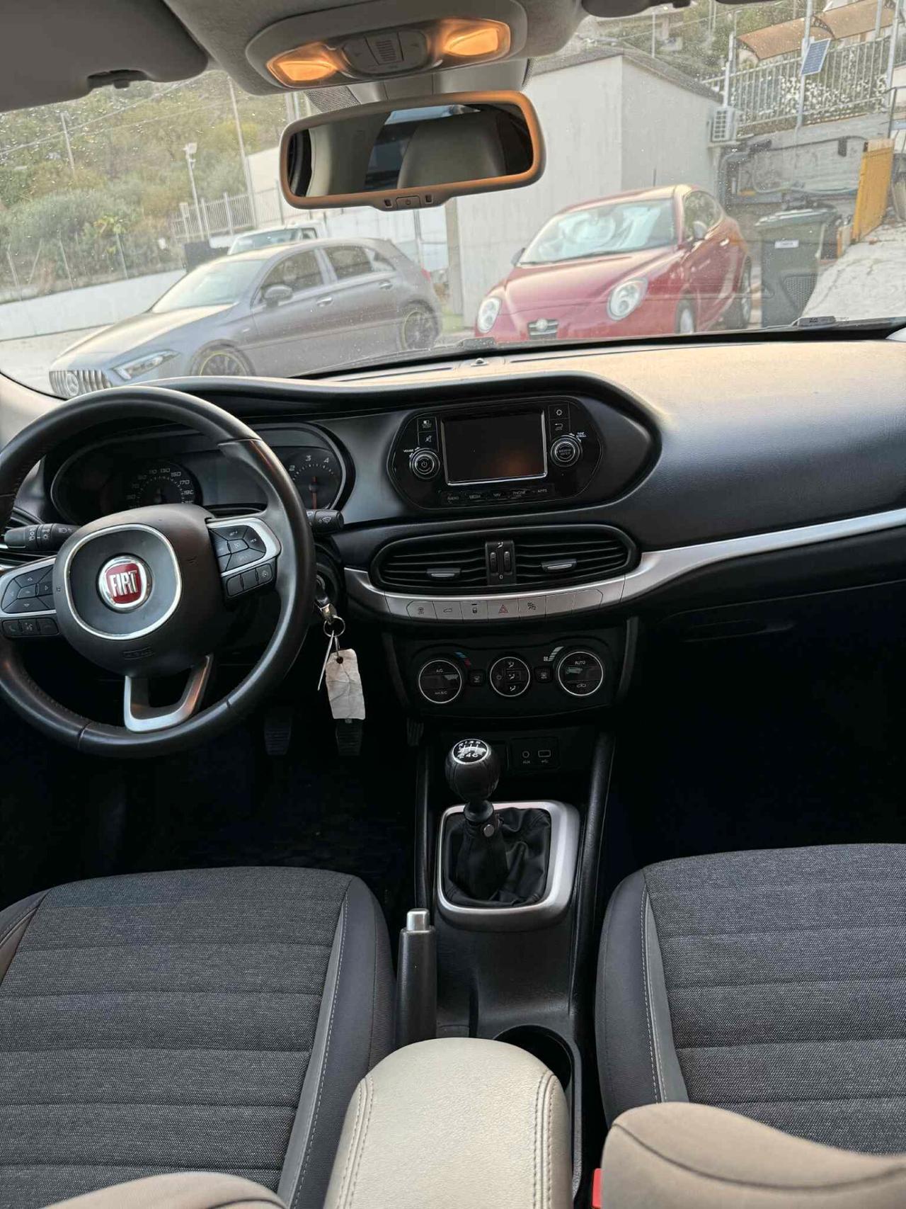 Fiat Tipo 1.6 Mjt S&S 5 porte Lounge