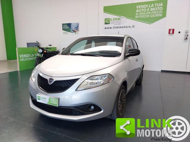 LANCIA Ypsilon 1.0 FireFly 5 porte S&S Hybrid PARI AL NUOVO