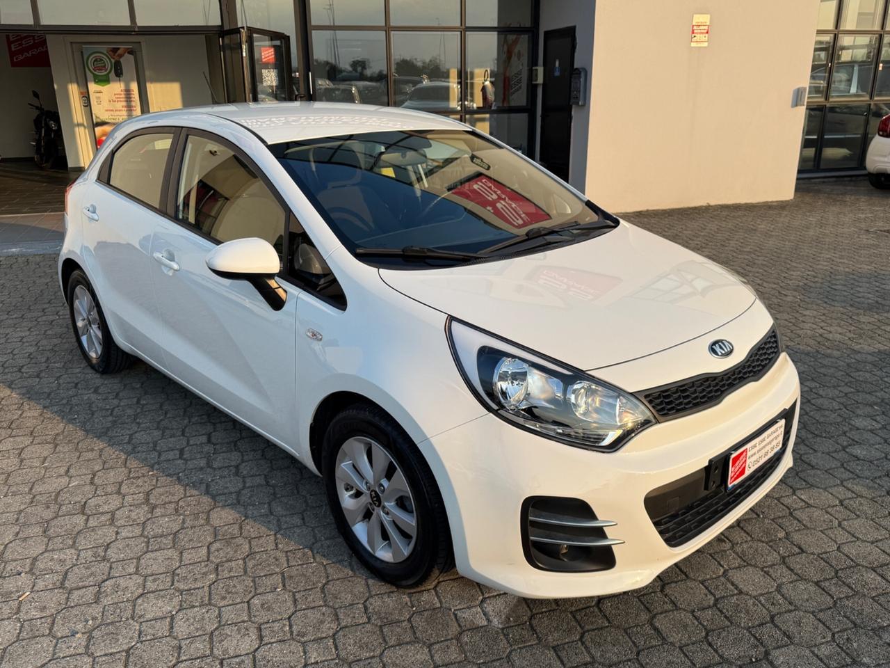 Kia Rio 1.1 CRDi 5p. |NEOPATENTATI|UNIPRO