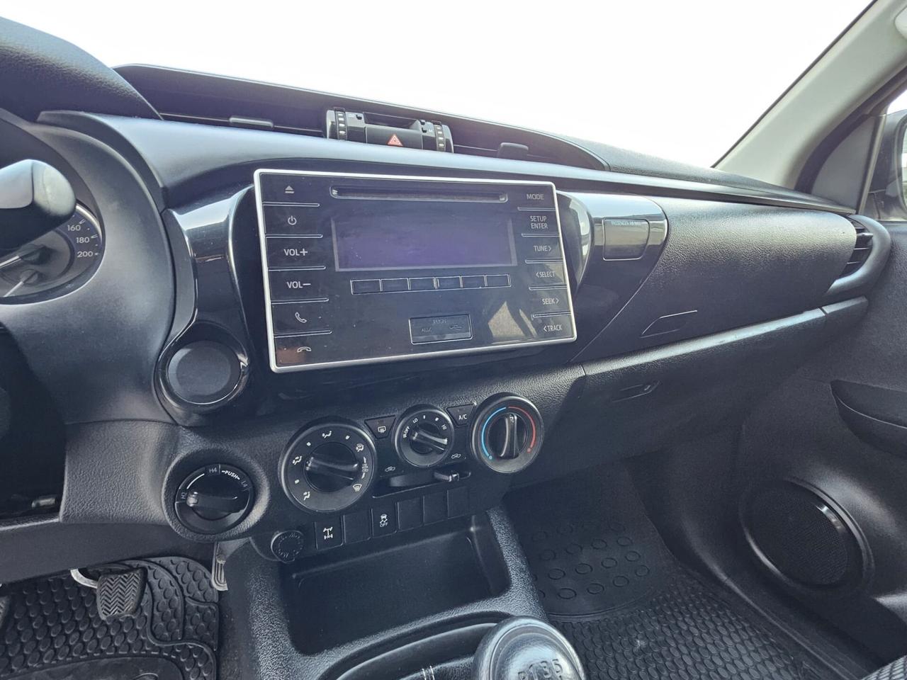 Toyota Hilux 2.4 D-4D 4WD 4 porte Double Cab N1
