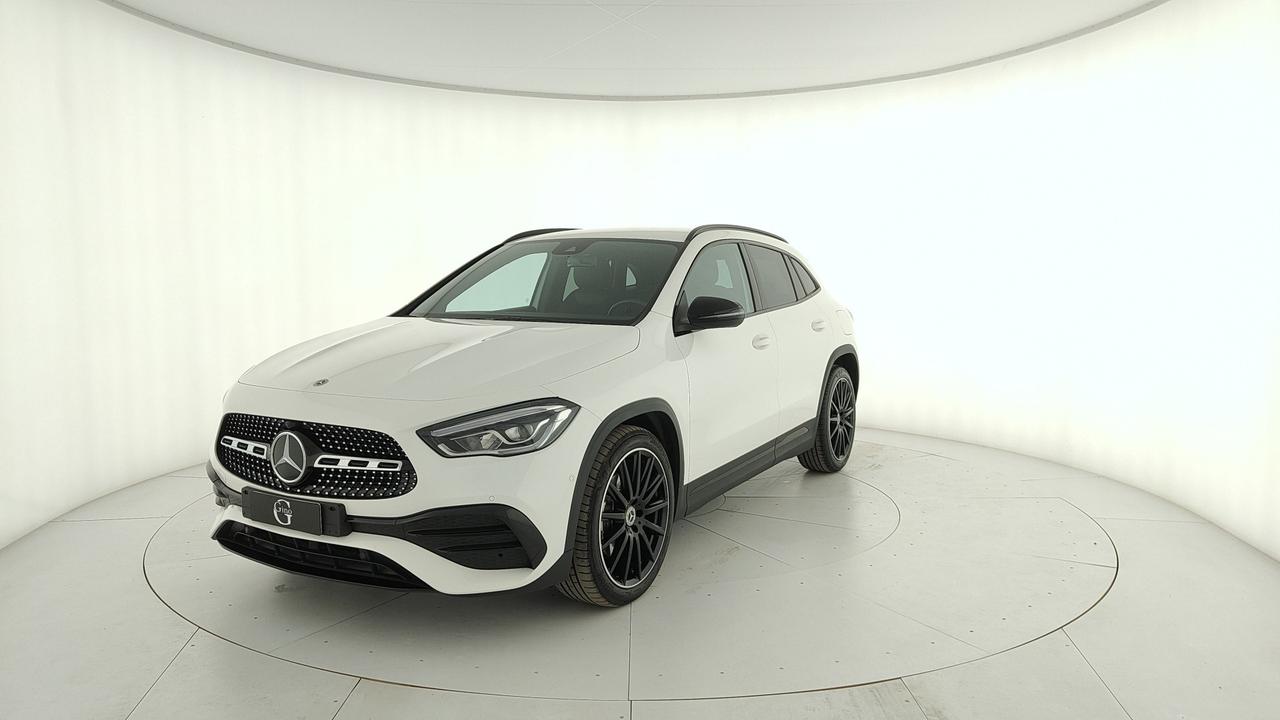 Mercedes-Benz GLA-H247 2020 - GLA 180 d Premium auto