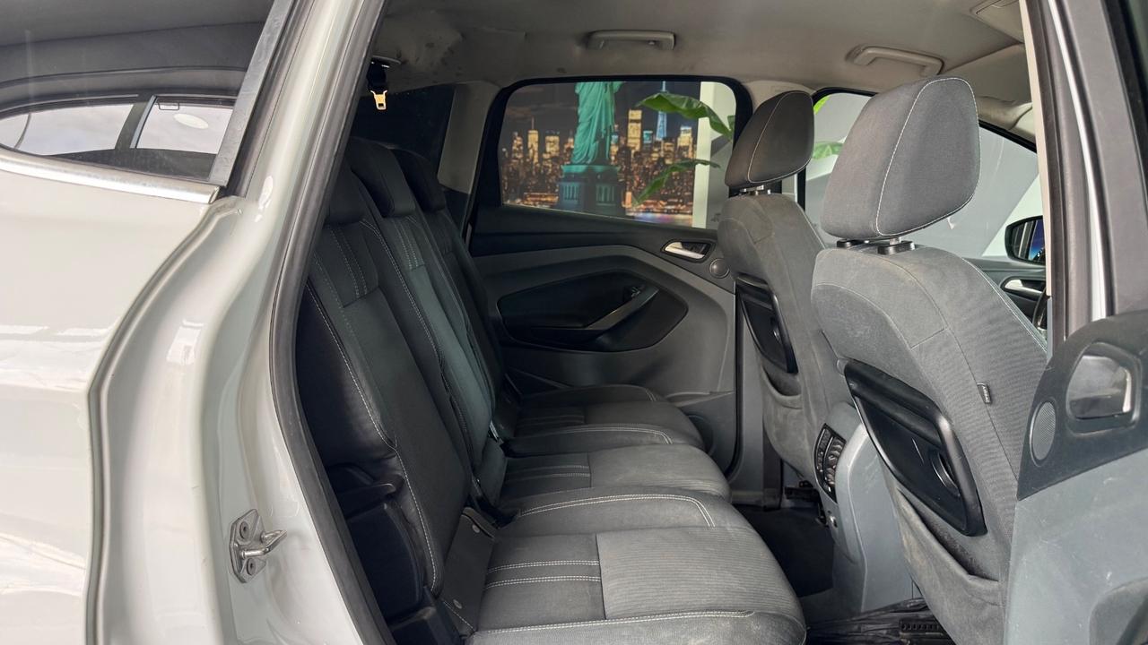 Ford C-Max 1.6 TDCi 115CV Titanium pack-2012