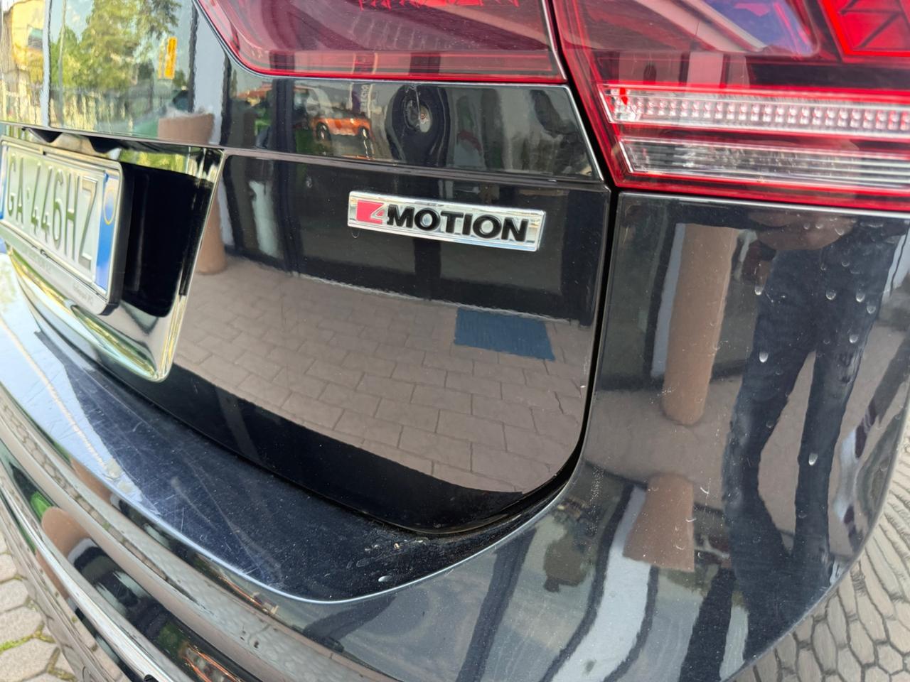 Volkswagen Tiguan Allspace R-LINE 2.0 BiTDI SCR DSG 4MOTION BMT