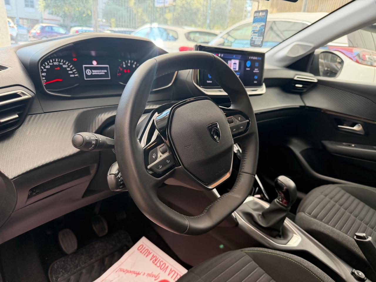 Peugeot 208 1.2 benzina 2024