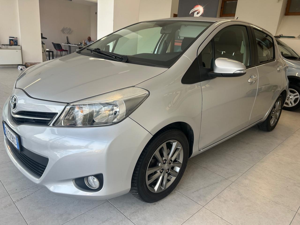Toyota Yaris 1.0 benzina 51kw