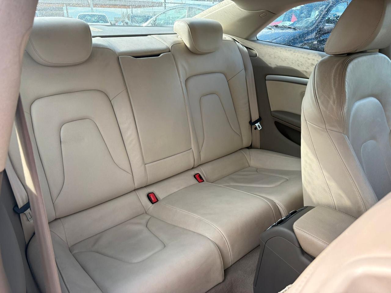 Audi A5 2.0 tdi 170 cv super bella