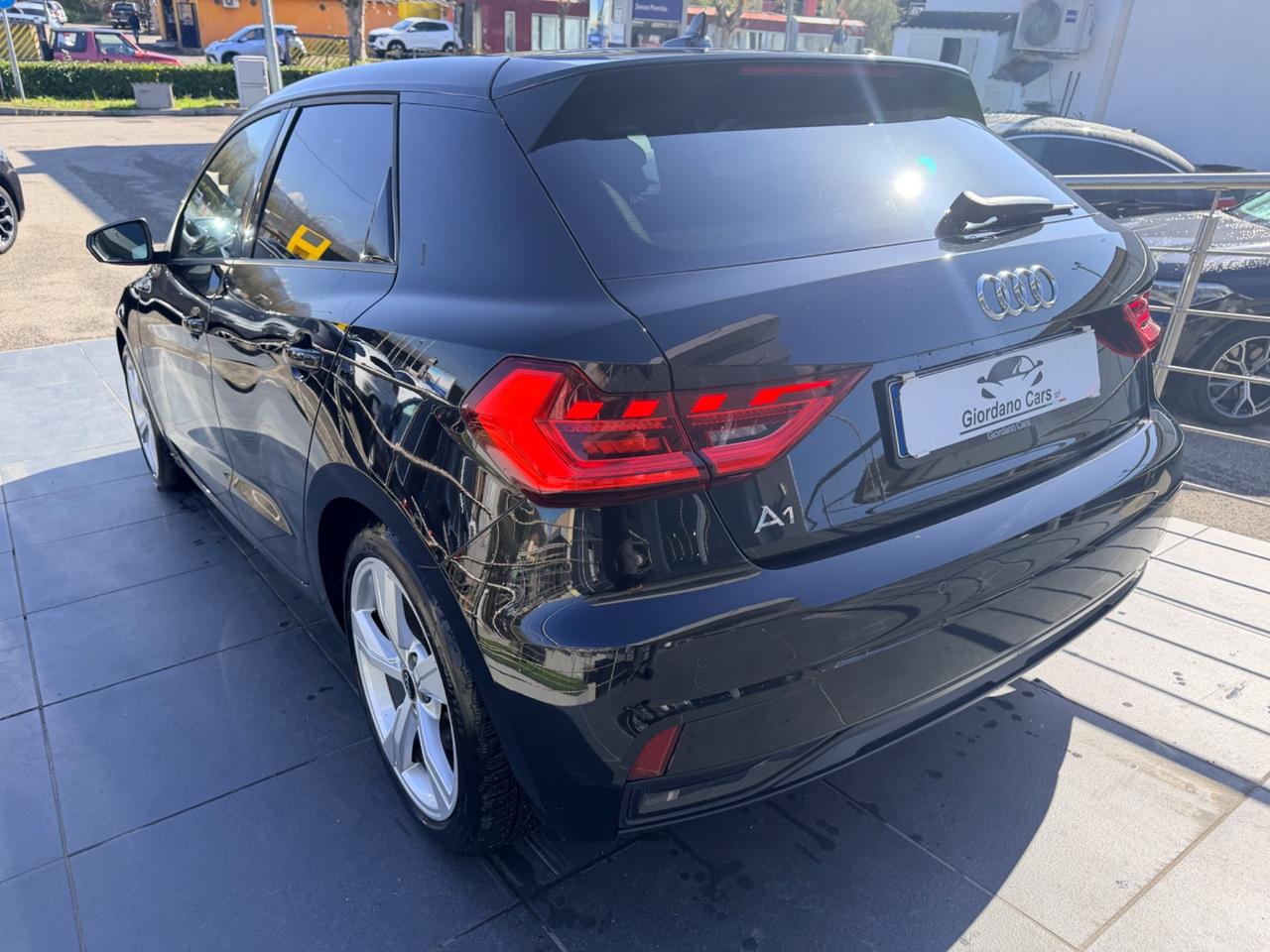 Audi A1 SPB 30 TFSI S tronic line edition taralli black