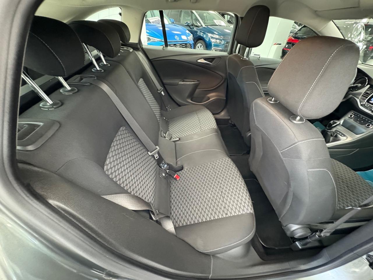 Opel Astra 1.6 CDTi 110CV E6B anno2017 neopatentati