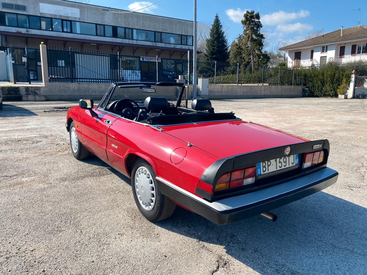 Alfa Romeo Spider DUETTO TARGA ORO