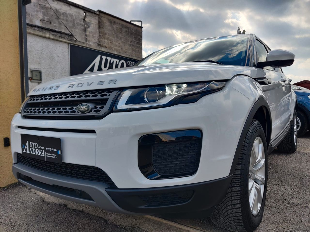 Land Rover evoque 2.0 td4 full navig cam led 2018