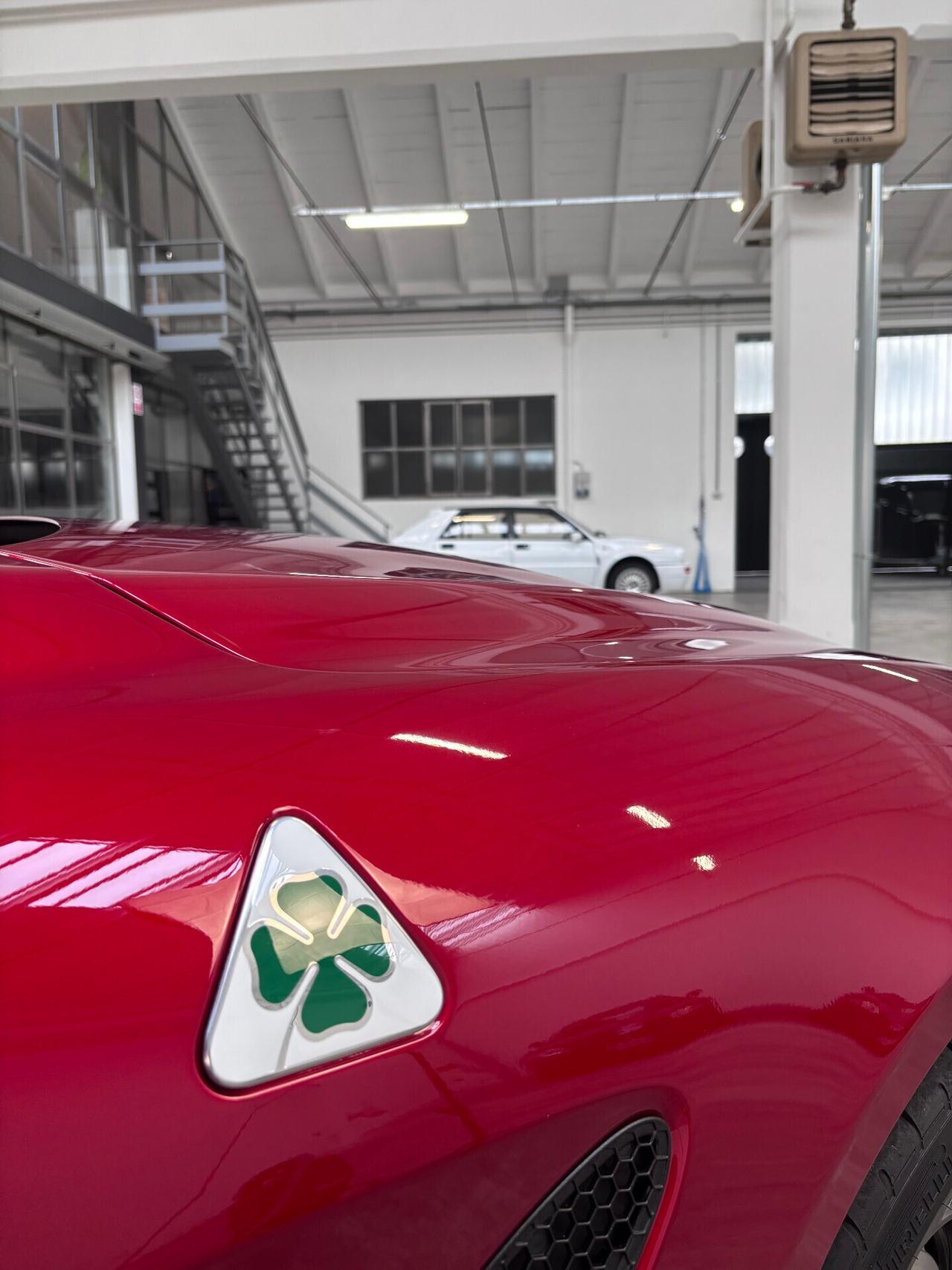 Alfa Romeo Giulia 2.9 V6 Bi-Turbo AT8 Quadrifoglio