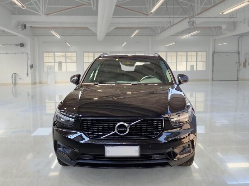 VOLVO XC40 T5 PLUG-IN HYBRID AUTO RECHARGE R-DESIGN SUV