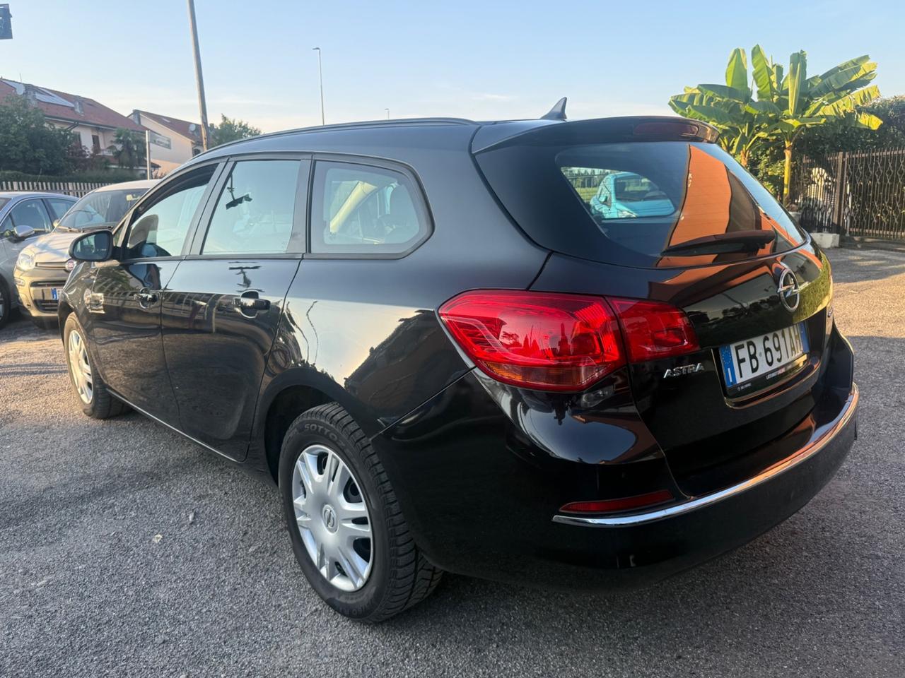 Opel Astra 1.6 CDTi 110CV Start&Stop Sports Tourer Bus. Premium