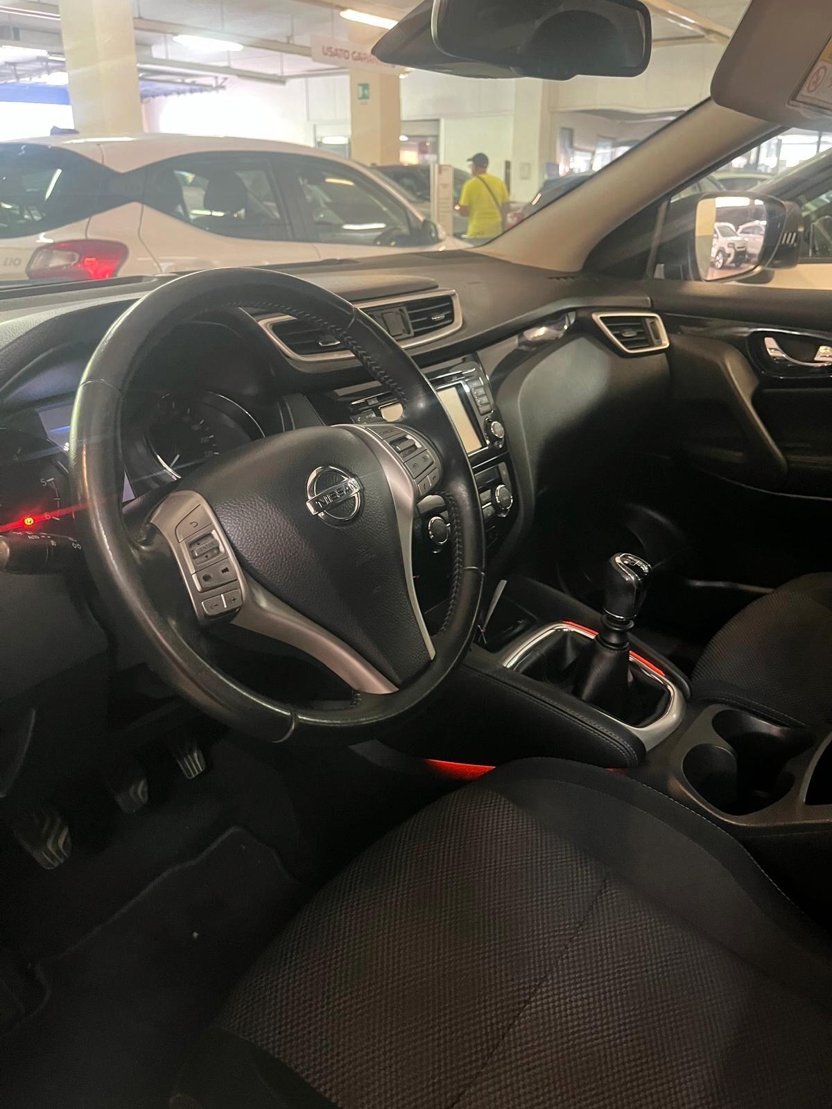 Nissan Qashqai 1.5 dCi N-Connecta