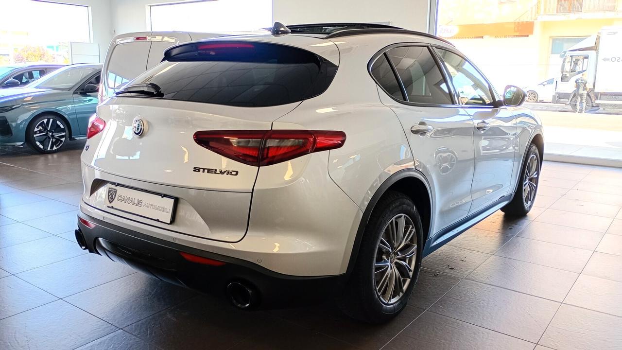 Alfa Romeo Stelvio 2.2 Turbodiesel 210 CV AT8 Q4 B-Tech - 2019 - AZIENDALE