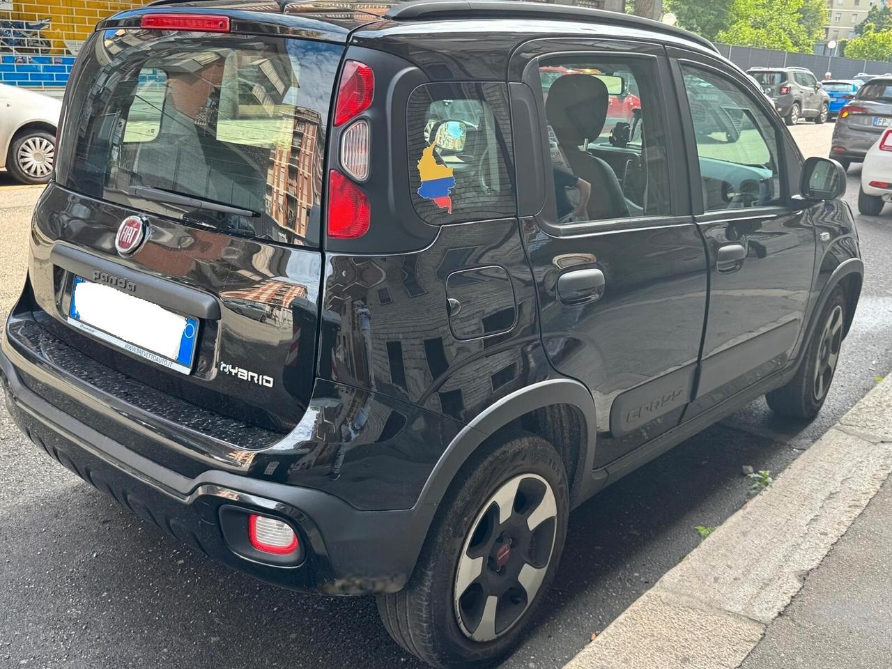 Fiat Panda 1.0 FireFly S&S Hybrid City Cross