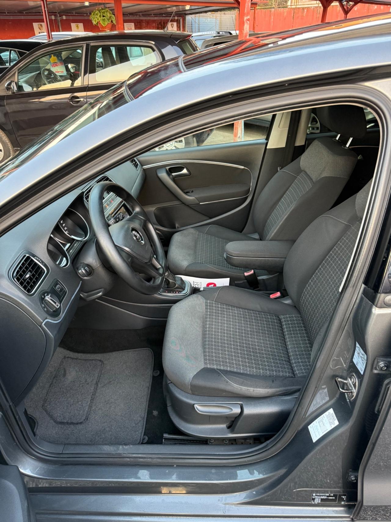 Polo 1.4 TDI 90 CV DSG -unipro-E6-garanzia-