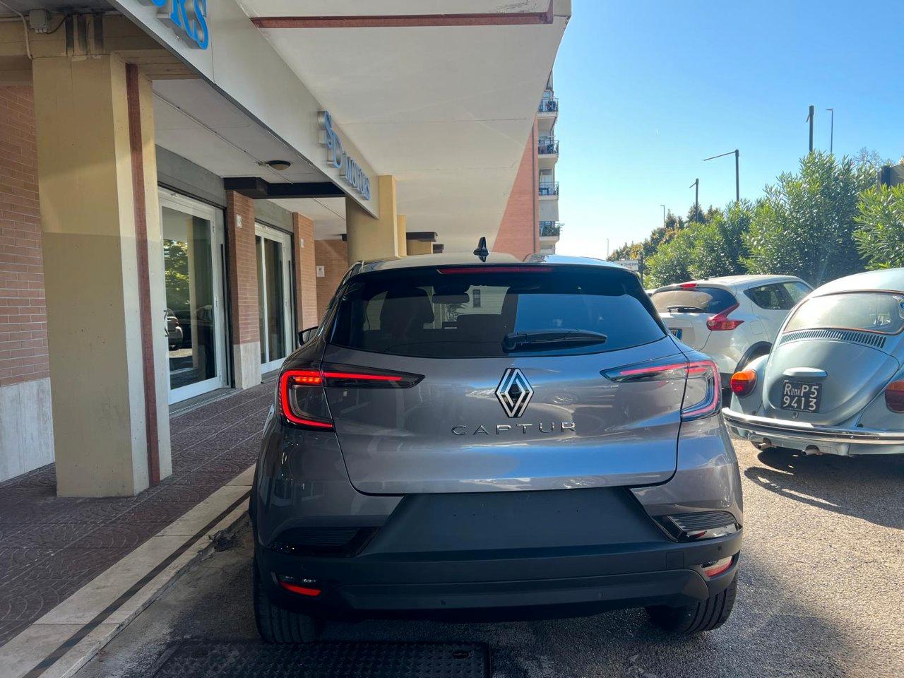 Renault Captur 1.2 Eco-g Techno GPL Captur 1.2 Eco-g Techno GPL *Promo SD 2026*