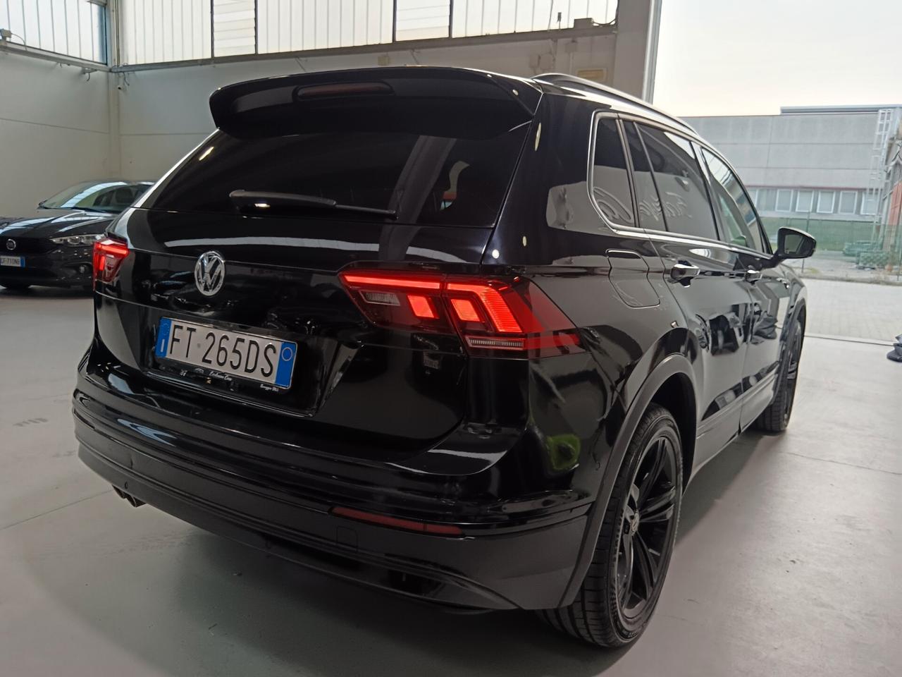 Volkswagen Tiguan 2.0 TDI DSG 4MOTION R Line