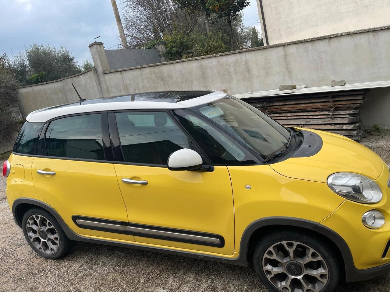 Fiat 500L 1.6 Multijet 105 CV Trekking