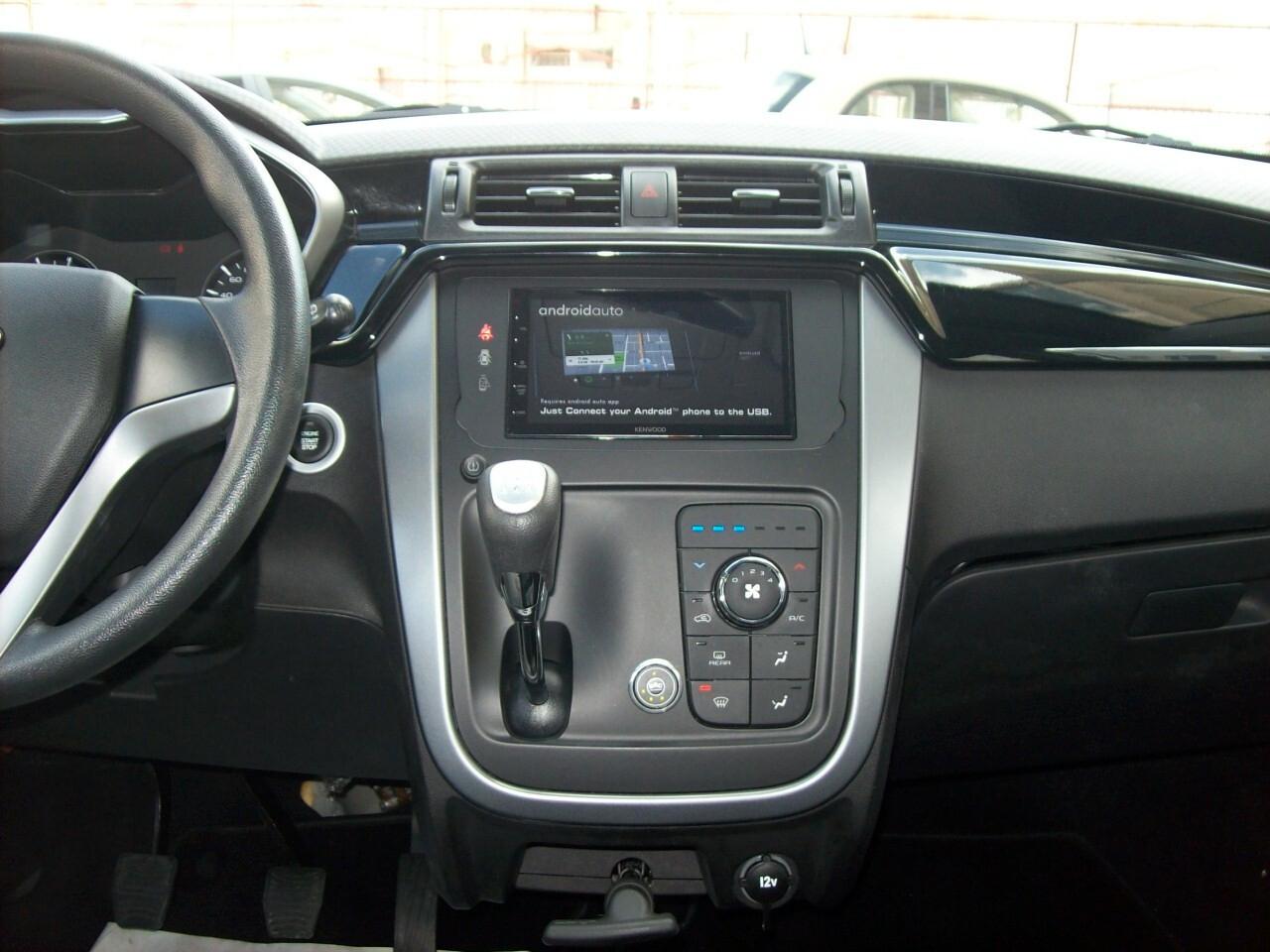 Mahindra KUV100 K8 1.2 87CV M-Bifuel (GPL)