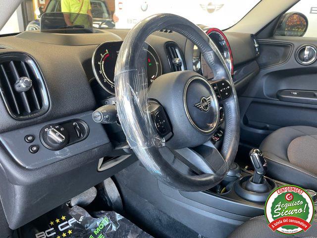MINI Countryman 2.0 Cooper D 150cv Aut. *NAVI