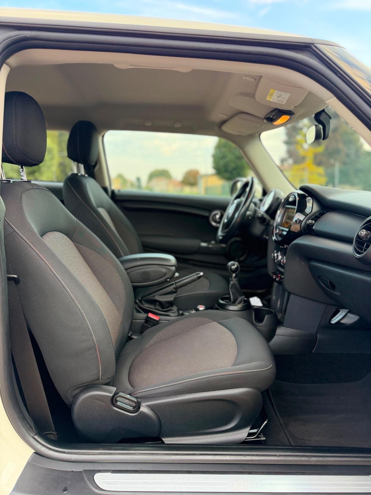 Mini 1.5 Cooper D Hype 5 porte neopatentati