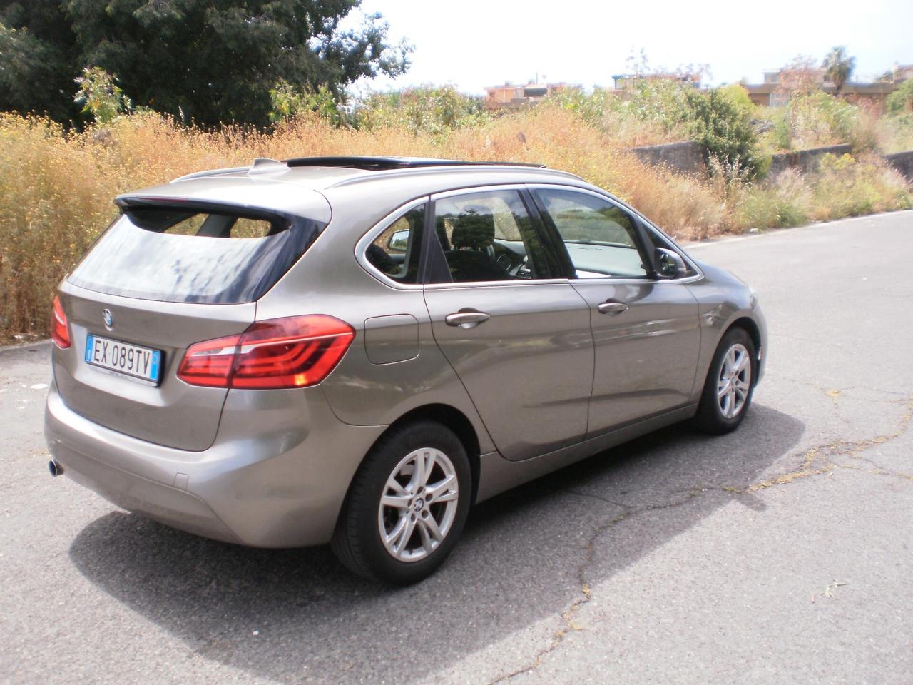 Bmw 2er Active Tourer 218d Sport