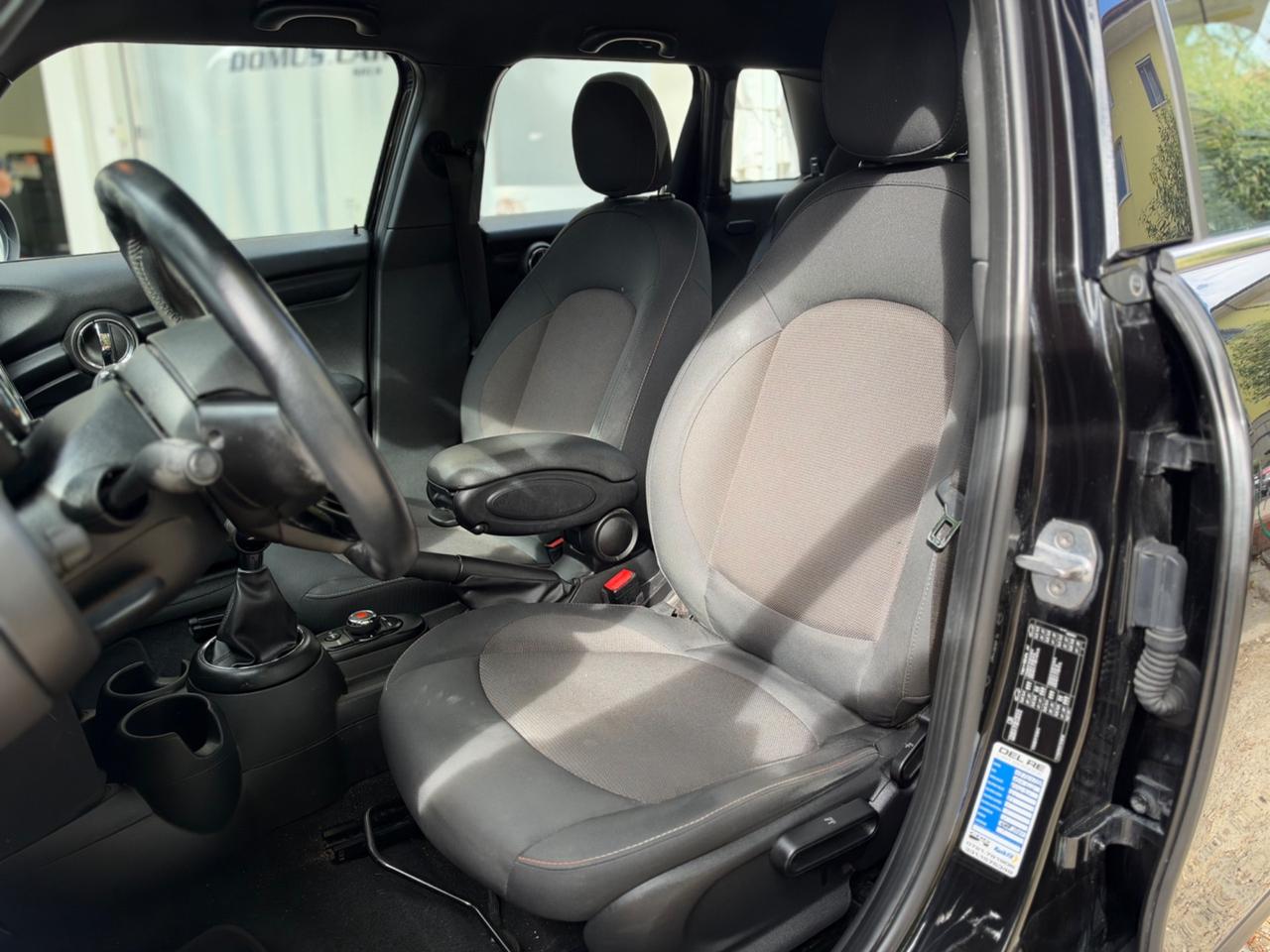 Mini 1.5 One D Hype 5 porte Neopatentati