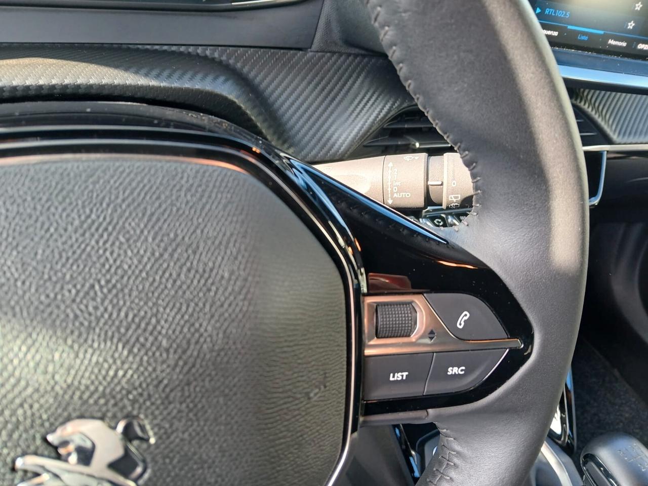 Peugeot 2008 PureTech 100 S&S Allure Pack