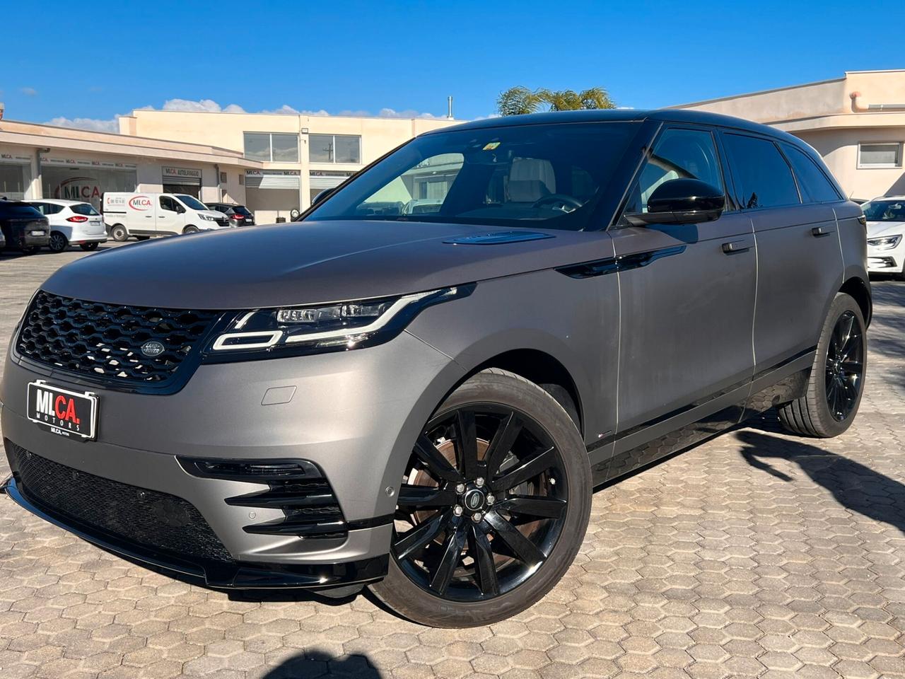 Land Rover Range Rover Velar Range Rover Velar 2.0D I4 240 CV R-Dynamic SE