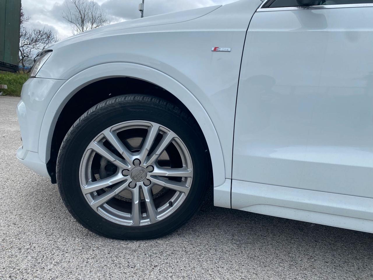 Audi Q3 2.0 TDI 150 CV quattro S tronic edition Sport