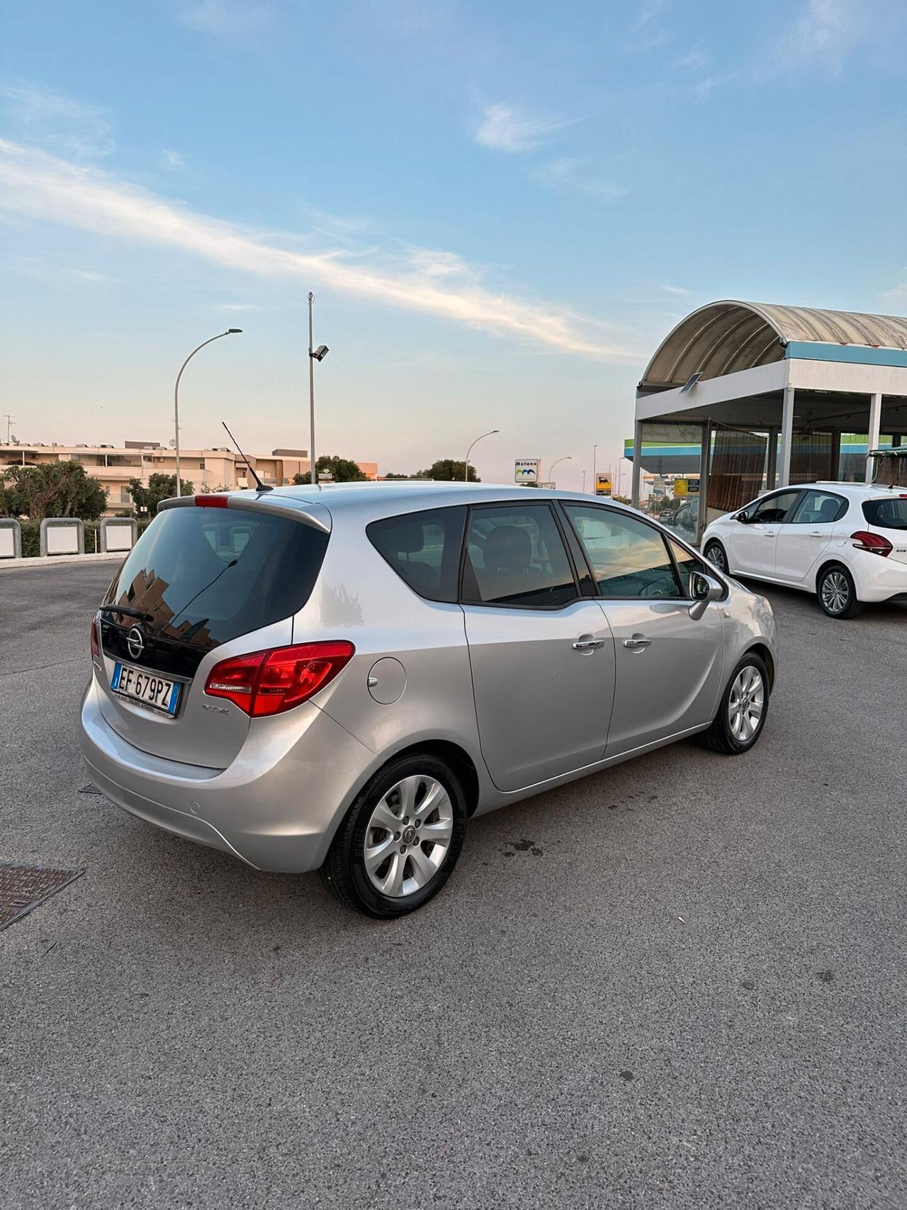 Opel Meriva 1.3 CDTI 95CV ecoFLEX Cosmo