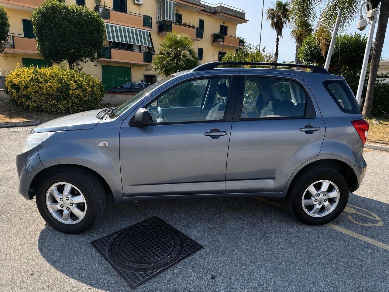 Daihatsu Terios 1.5 4WD SX O/F