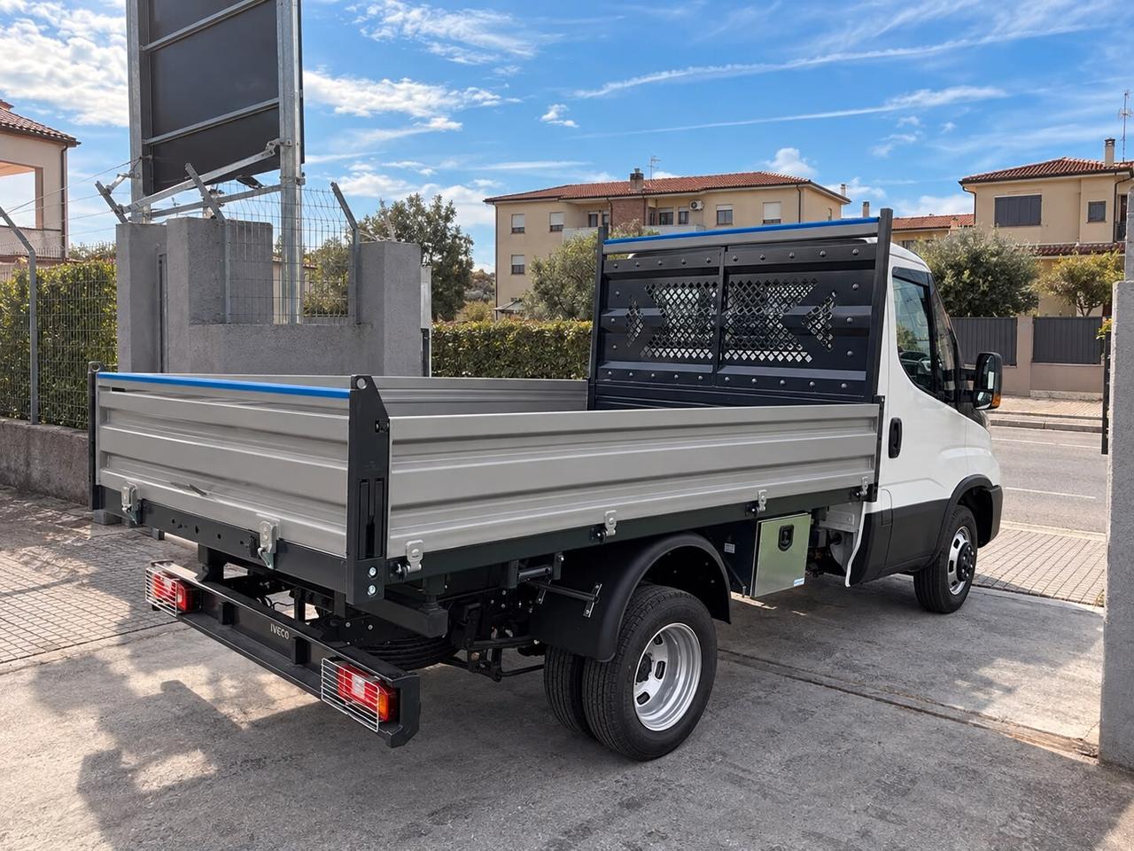 IVECO DAILY KM ZERO-FINANZIABILE