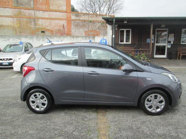 HYUNDAI i10 1.0 MPI Sound Edition