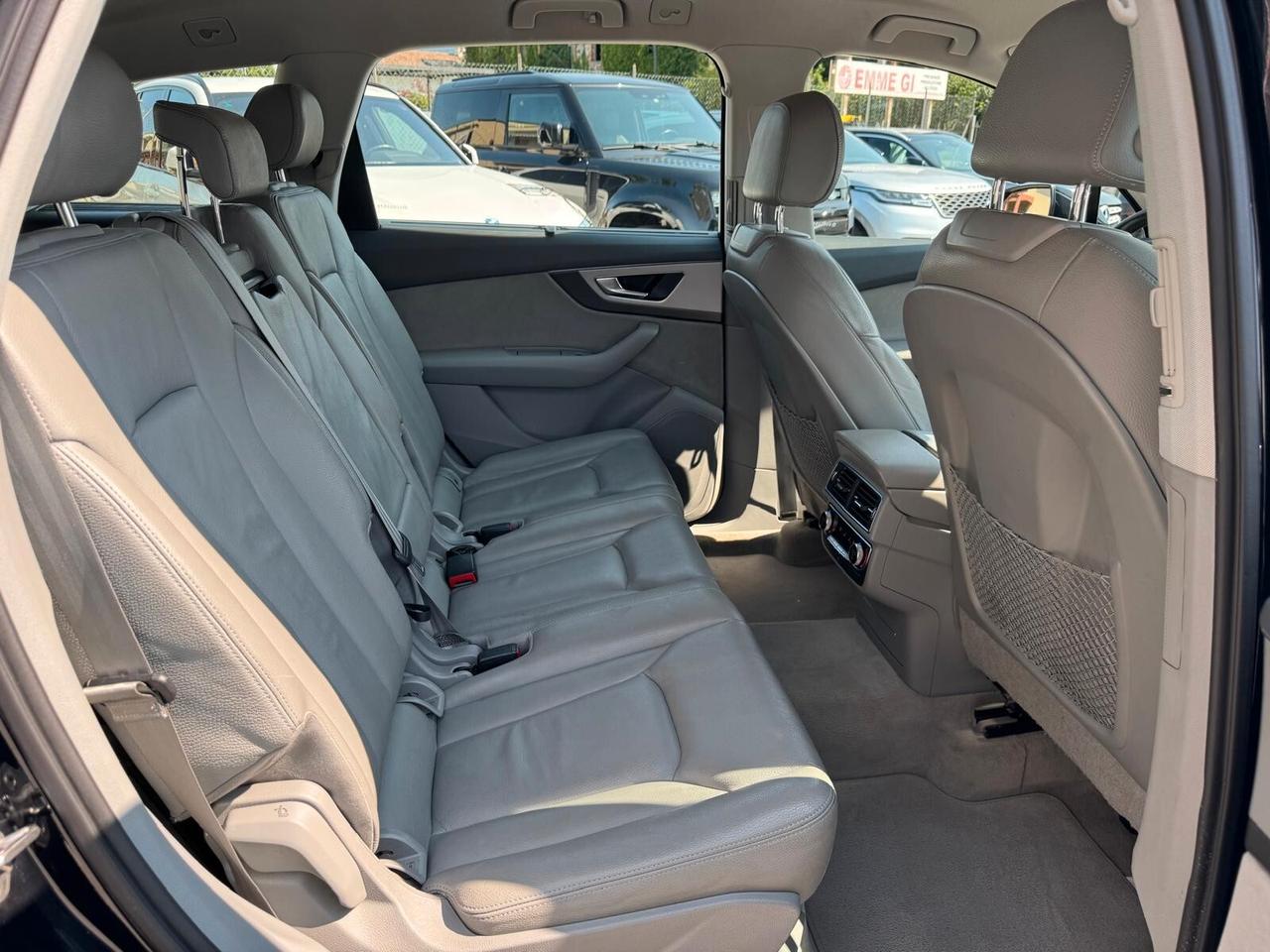 Audi Q7 3.0 TDI 218 CV ultra quattro tiptronic Business Plus