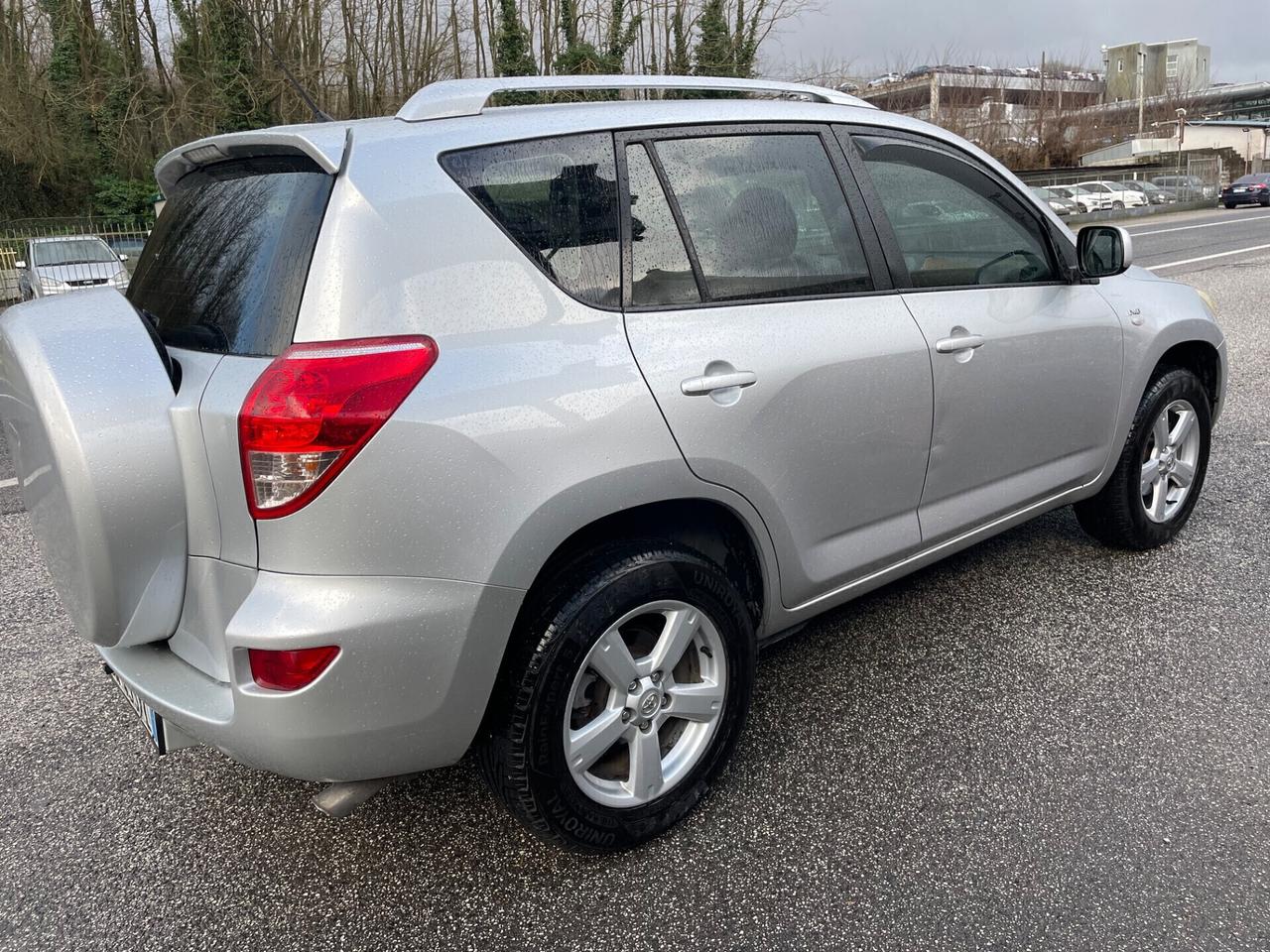 Toyota RAV 4 RAV4 2.2 D-4D 136 CV Luxury