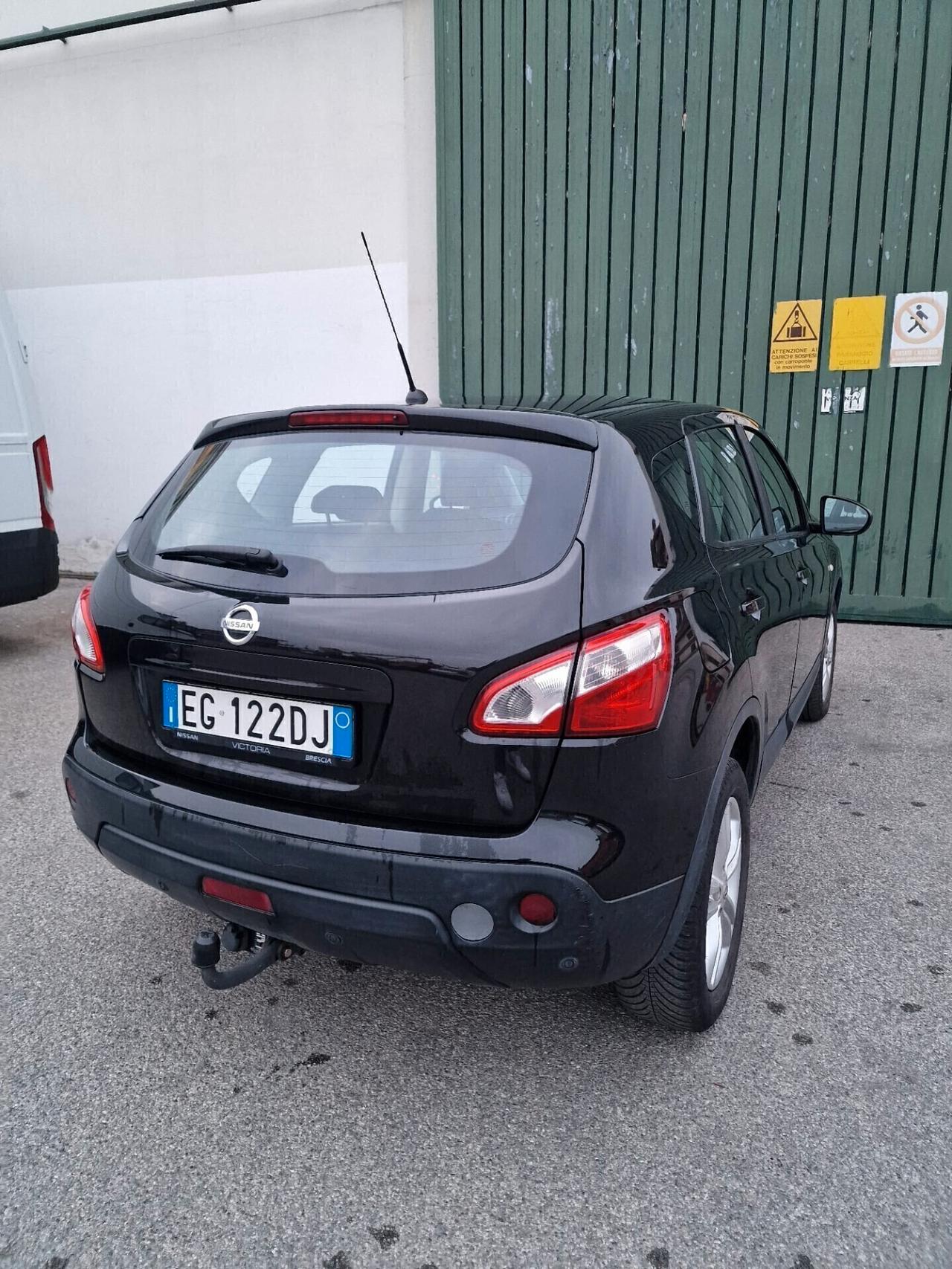 Nissan Qashqai 2.0 dCi DPF Tekna