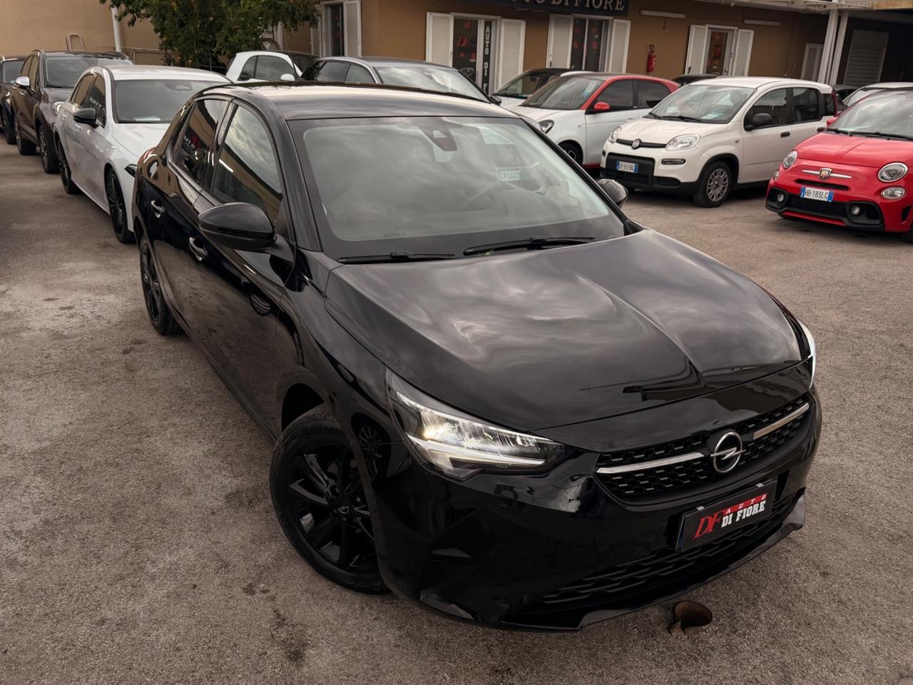Opel Corsa 1.2 Edition TOTAL BLACK CAR PLAY