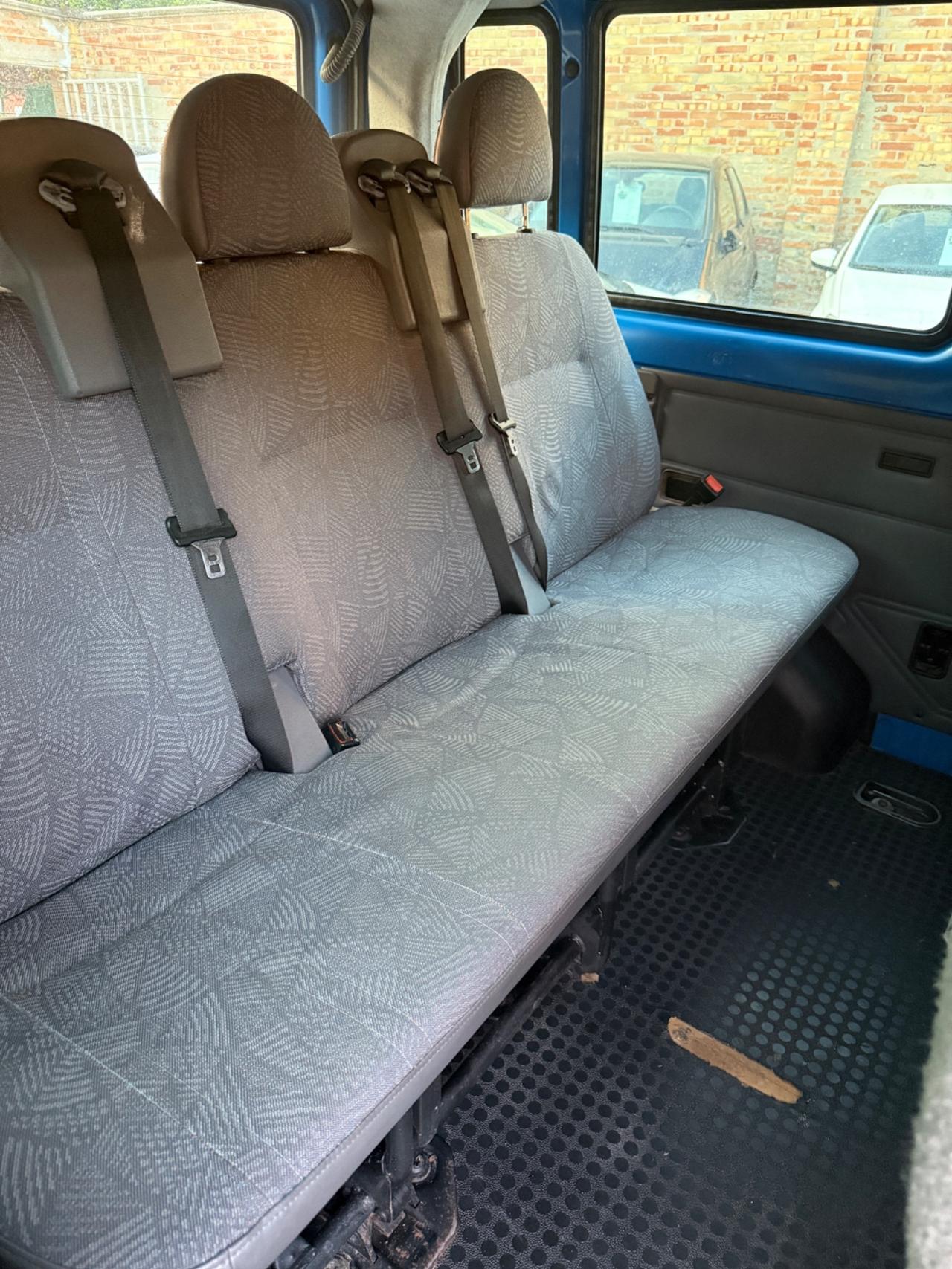 Ford Transit/Tourneo/Bus Transit 300 2.0 TD/85 cat PC-TM Combi