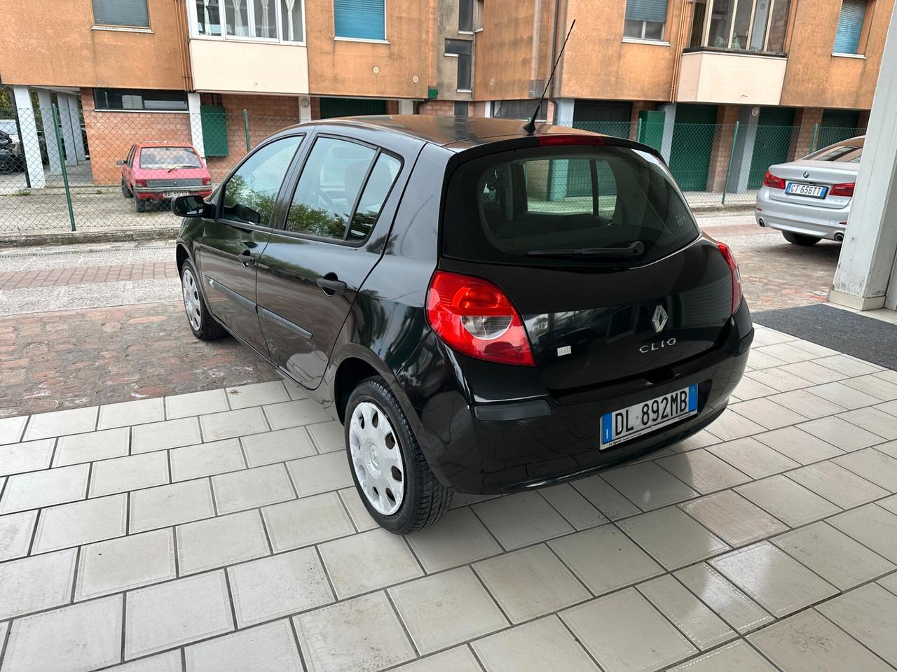 Renault Clio 1.2 Pack (12 RATE)
