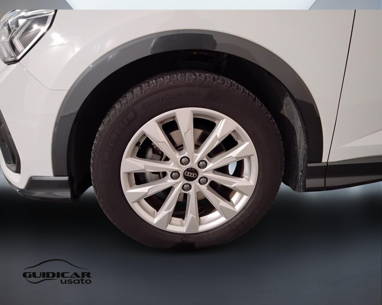 AUDI Q3 I 2019 Sportback - Q3 Sportback 35 2.0 tdi Business Plus