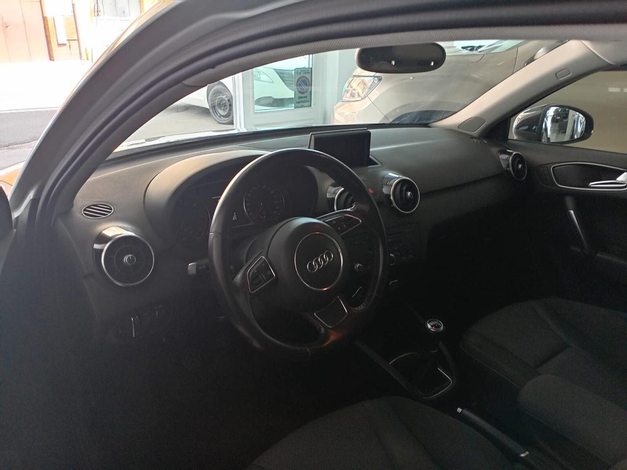 Audi A1 1.6 TDI 105 CV Ambition