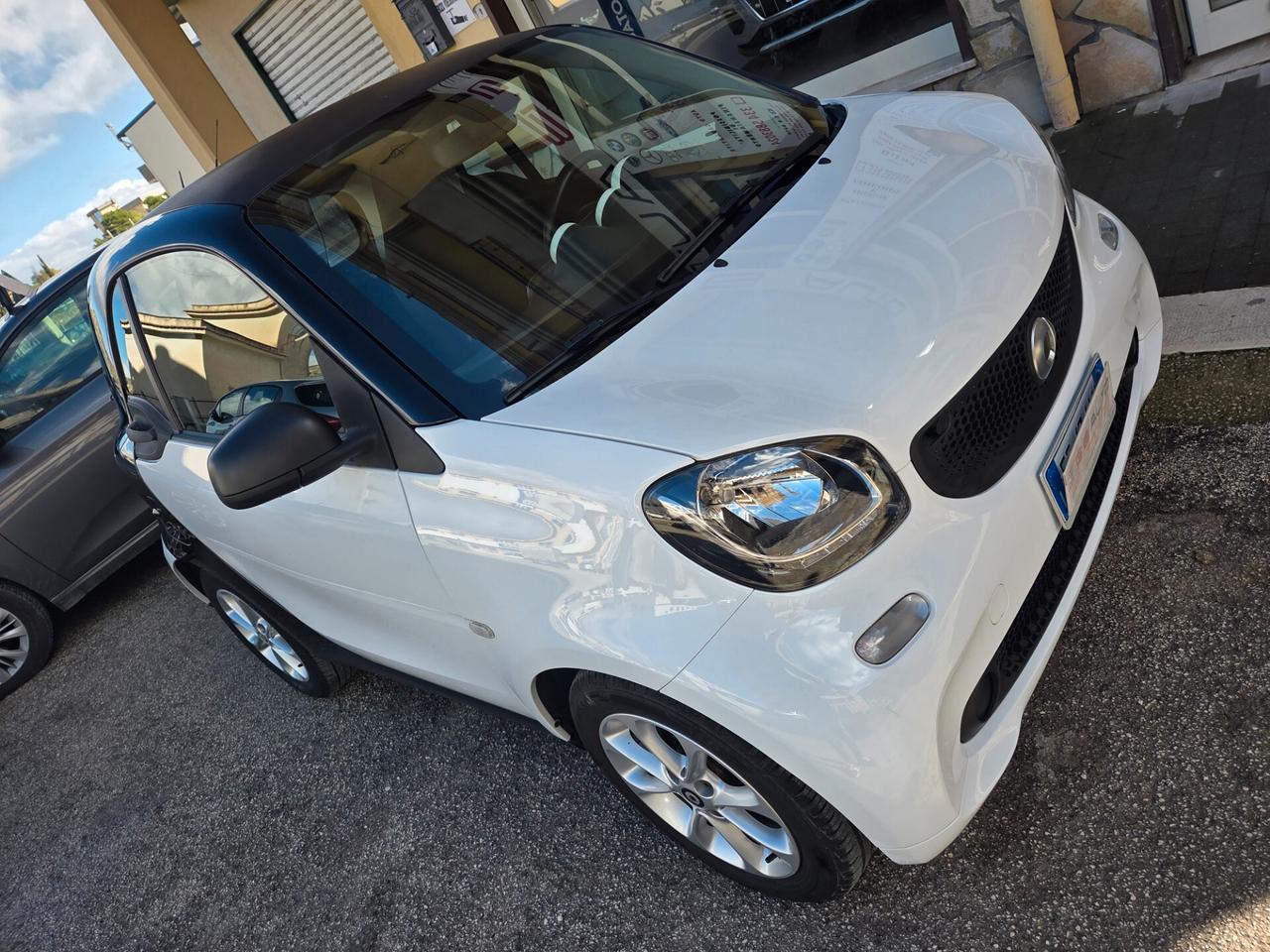 SMART FORTWO 1.0 70 CV ANNO 2016 KM 60000 CERTIF
