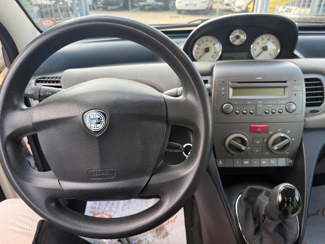 Lancia Ypsilon 1.3 Multijet 16V Platino