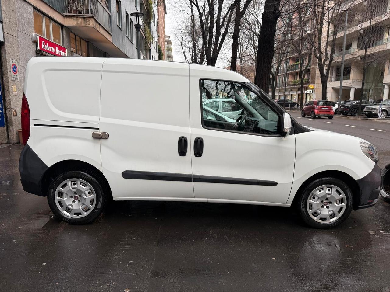 Fiat Doblo Doblò 1.6 MJT 16V 95CV Easy IVA ESPOSTA