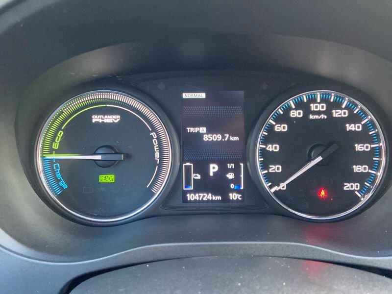 Mitsubishi Outlander PHEV 2.0 PHEV 4WD AUTO INSTYLE PLUS SDA