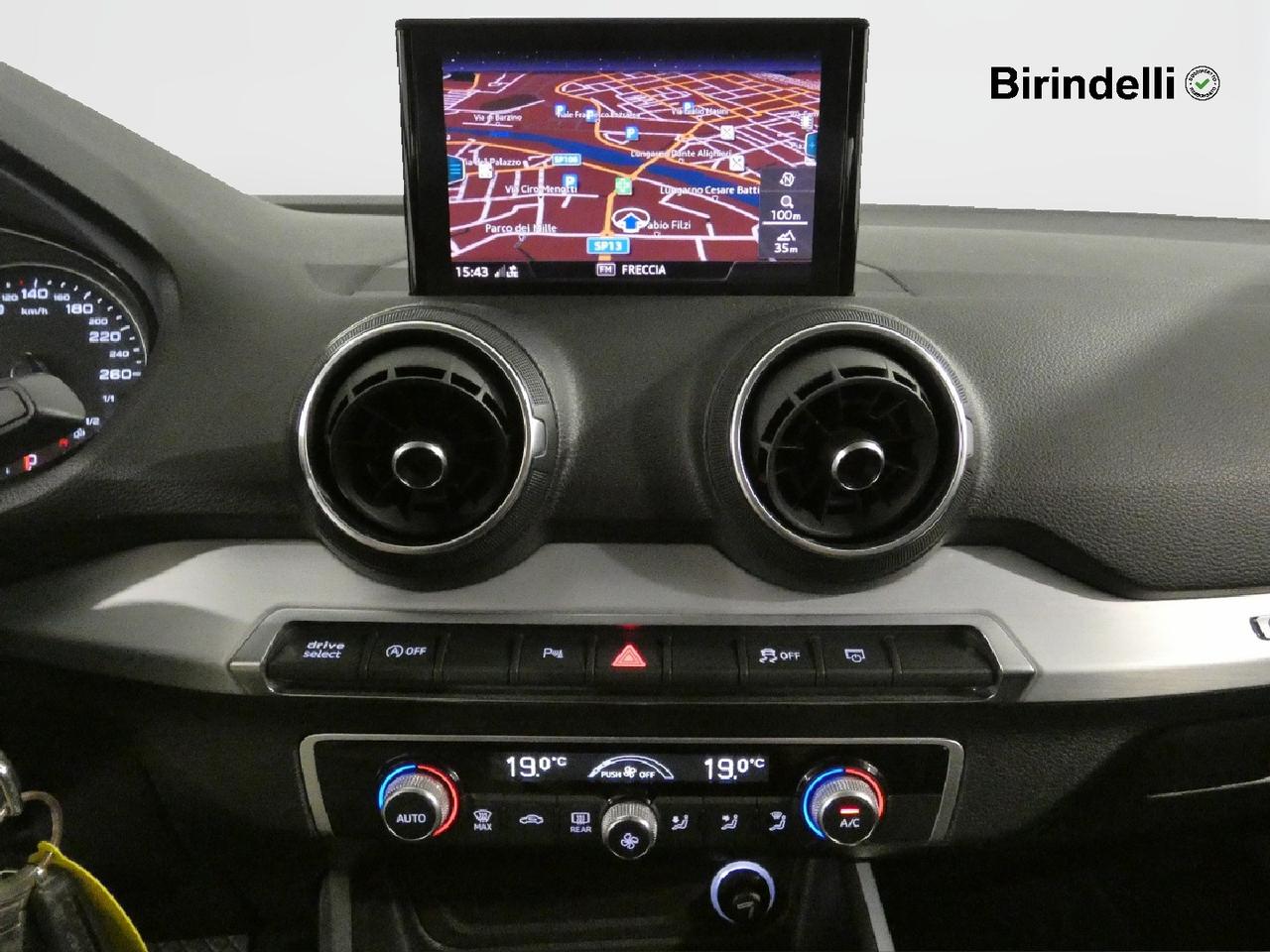 AUDI Q2 - Q2 30 TDI S tronic Admired