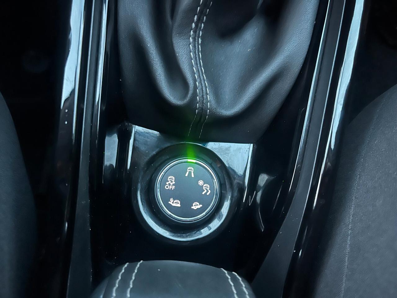 Peugeot 2008 1.5 HDi Full Optional Km 109.00